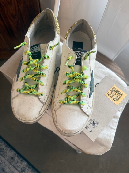 Golden Goose Other - Golden Goose high star with green suede star size 8